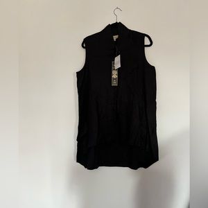 DC2size large blouse with tags